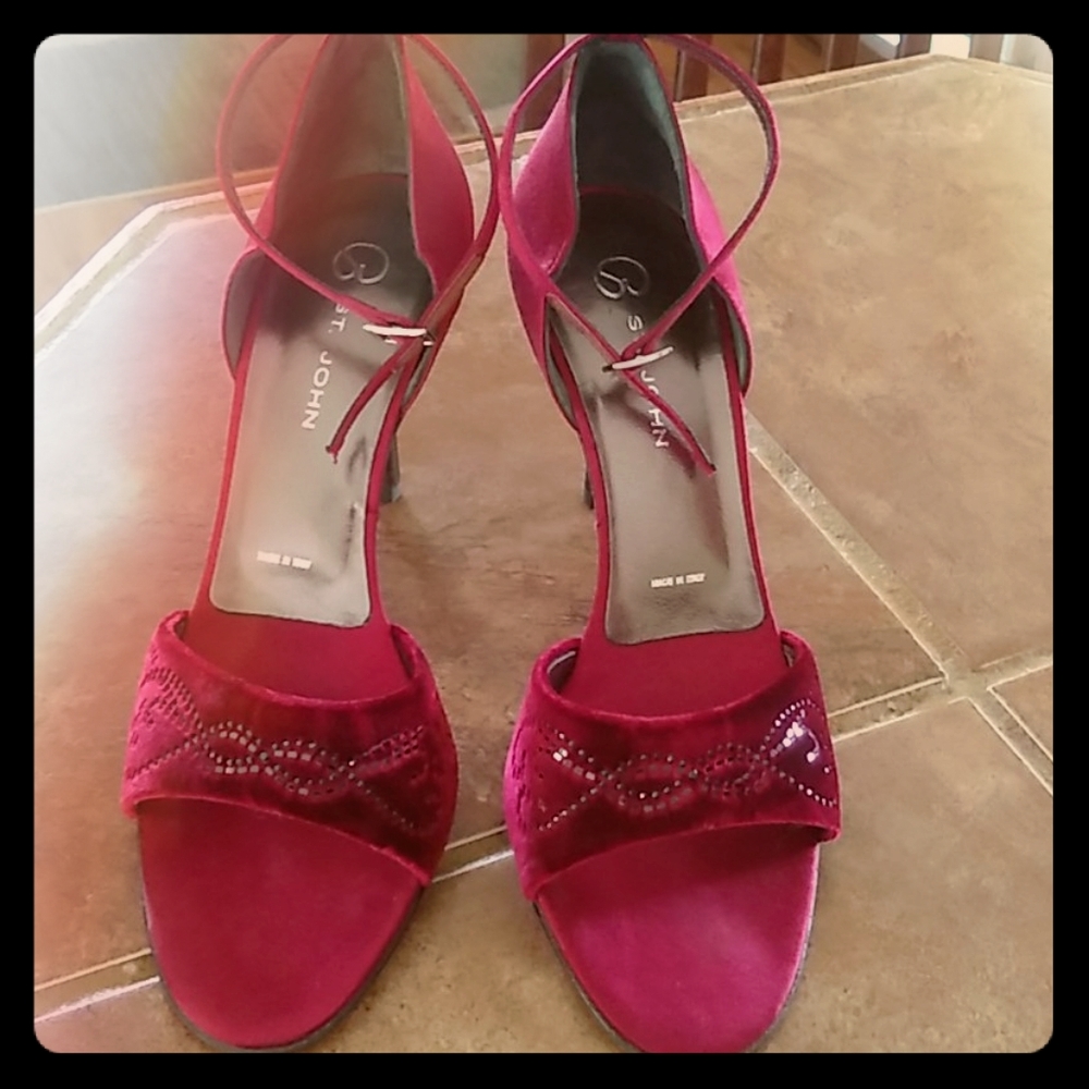 Burgundy Suede ST JOHN 3.5" Dress Shoes.